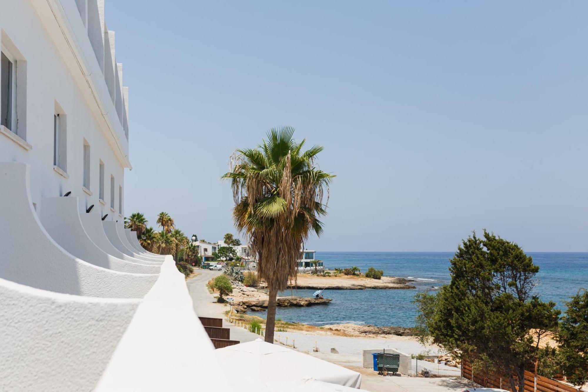 Azure Bay Ξενοδοχείο Ayia Varvara Εξωτερικό φωτογραφία